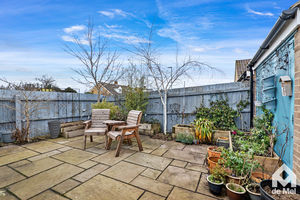 Photo 19- click for photo gallery